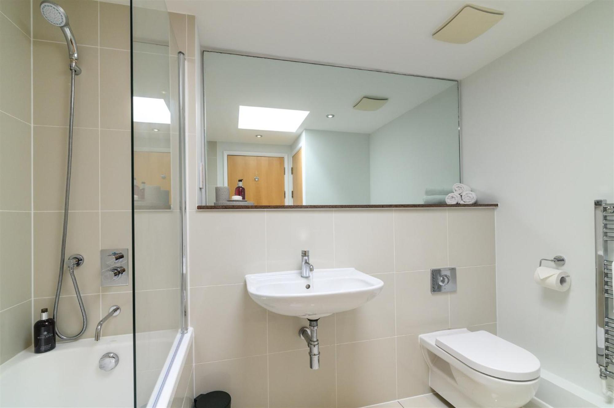 The Penthouse, 48 Zinc