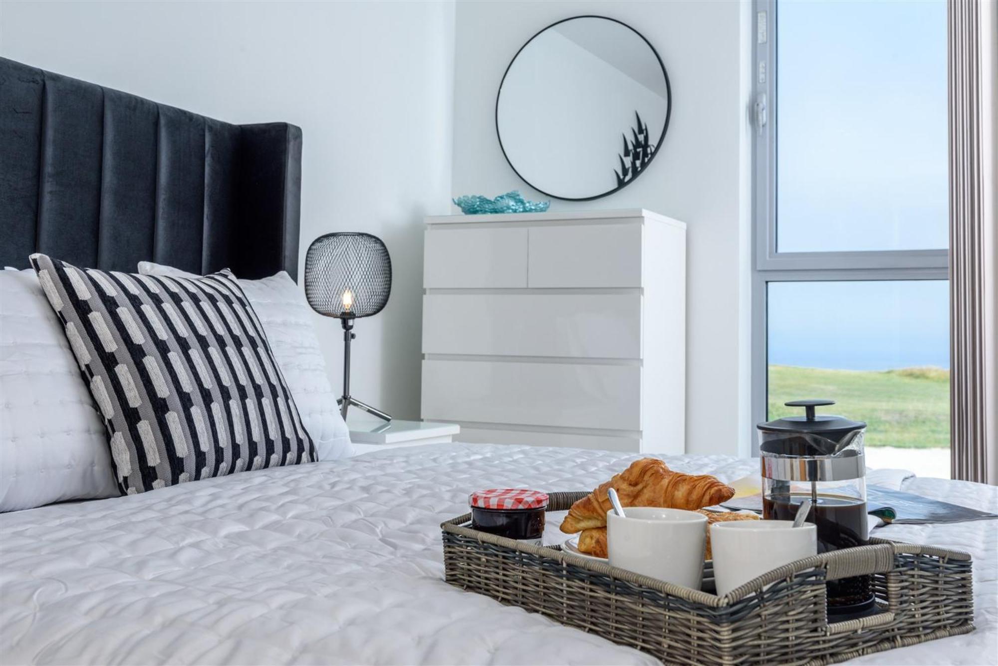 The Penthouse, 48 Zinc *