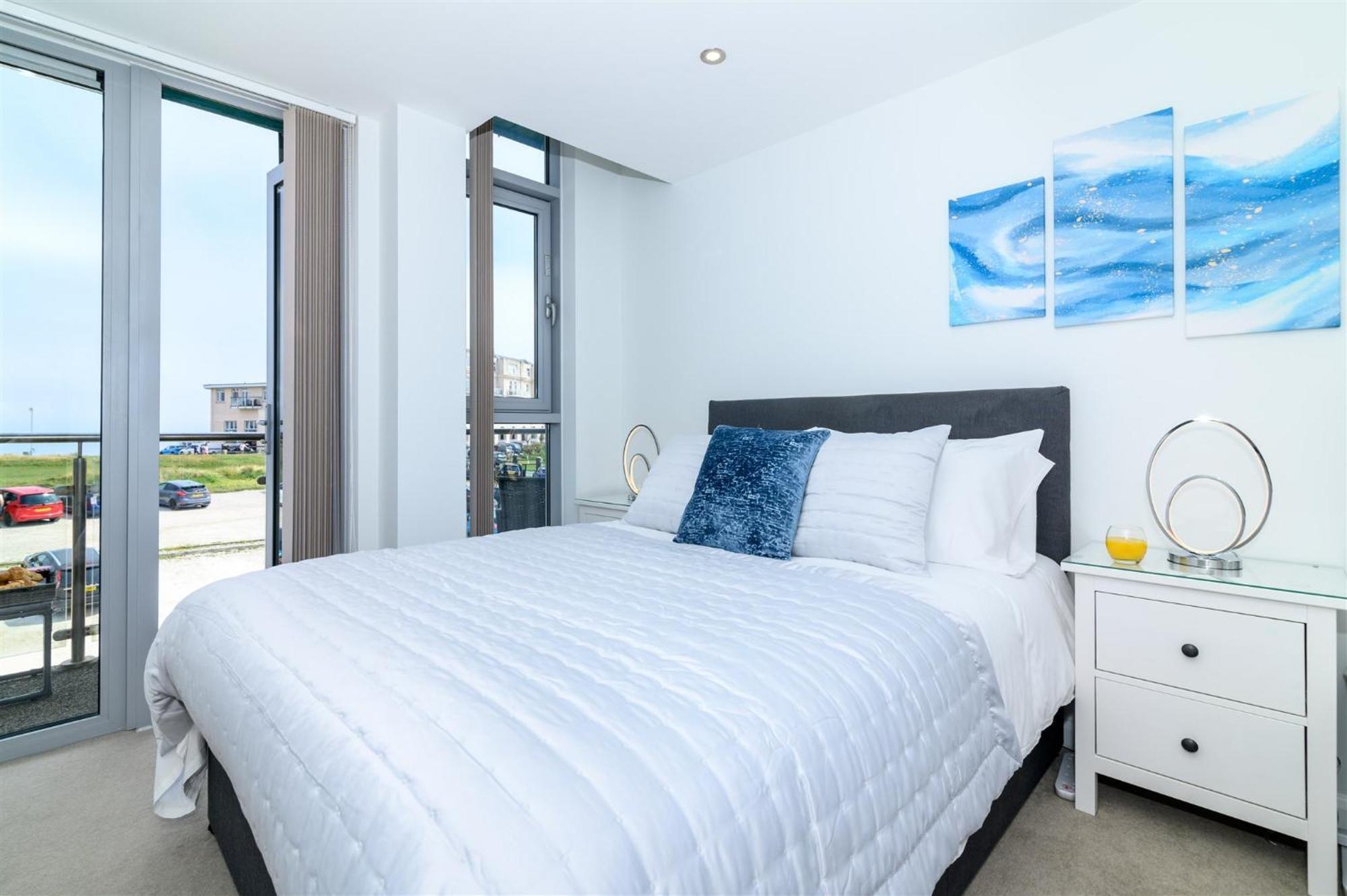 The Penthouse, 48 Zinc Apartment